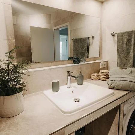 Traber Im Herzen Leipzigs Balkon Parkplatz Apartment Leipzig